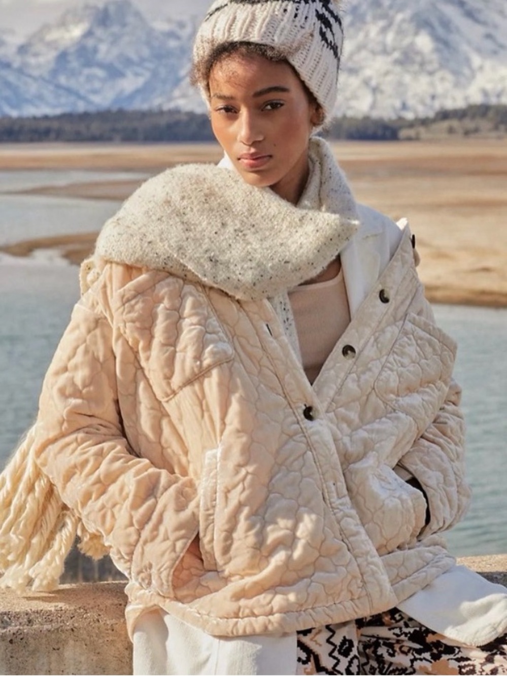 Anthropologie quilted velvet lux shacket jacket ivory Small Anthro